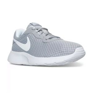 Gray/white Nike Tanjun sneakers